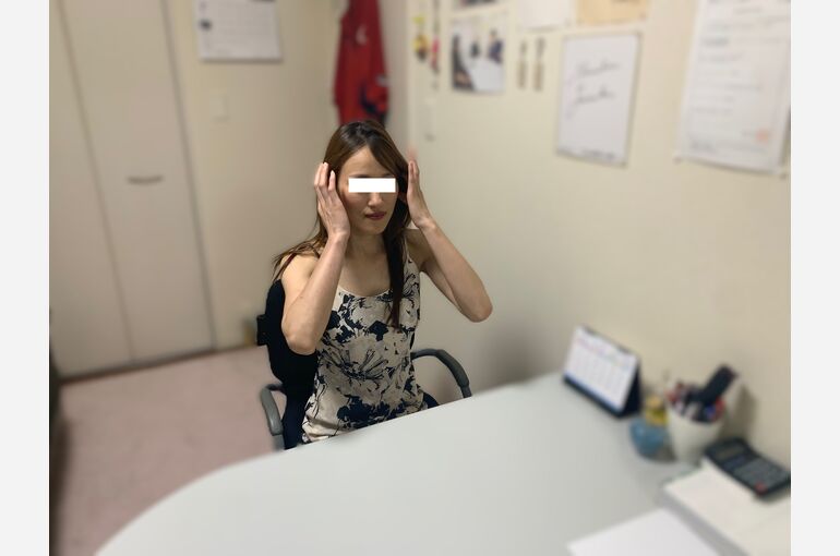 「 (22)