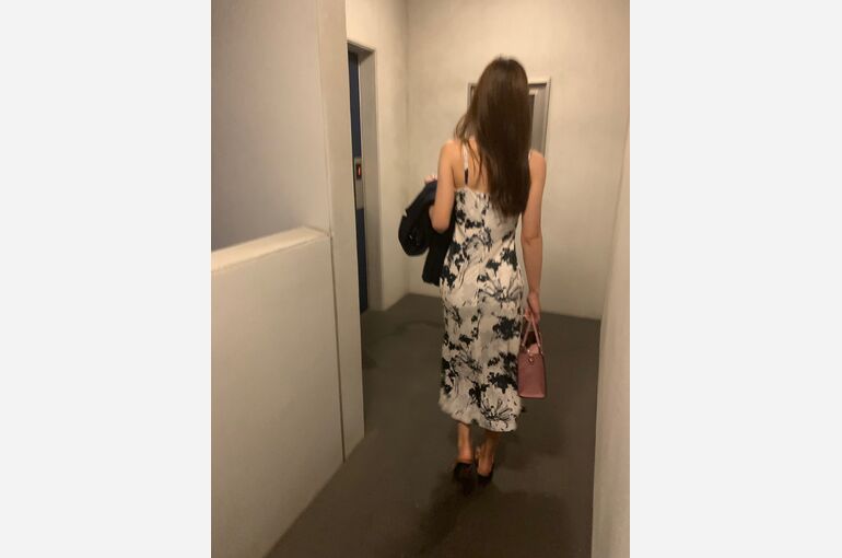 「 (44)