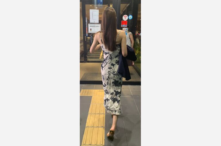 「 (51)